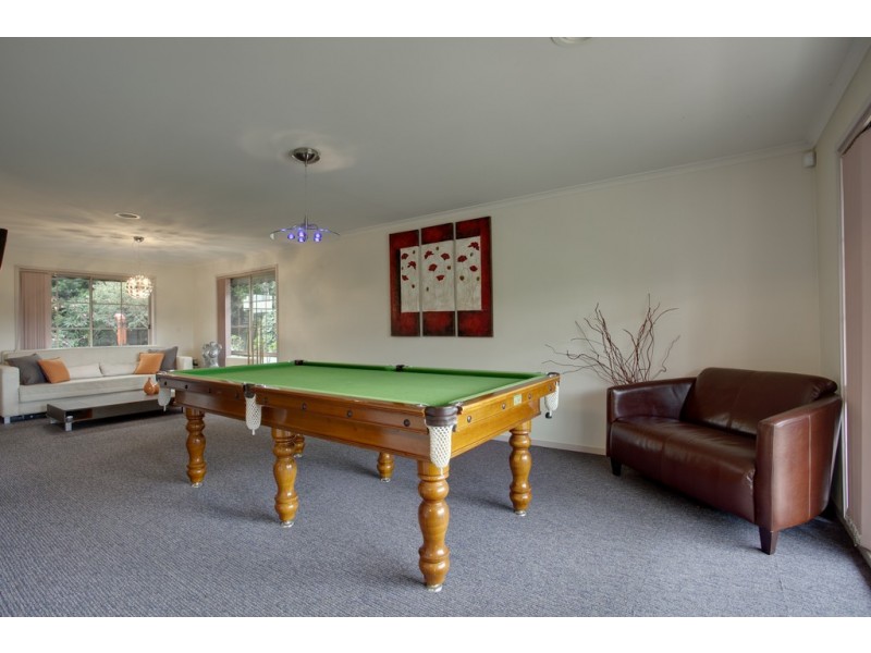 10 Peveril Court, Narre Warren VIC 3805