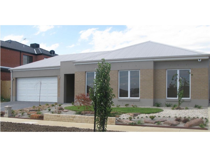 50 Montpelier Drive, Berwick VIC 3806