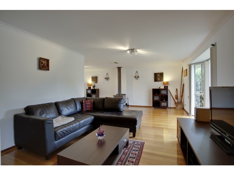 6 Denise Court, Narre Warren VIC 3805