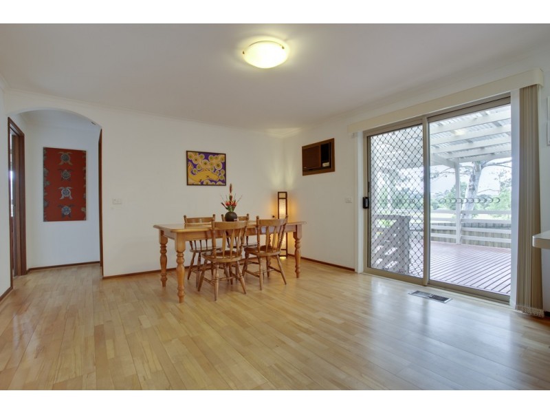 6 Denise Court, Narre Warren VIC 3805