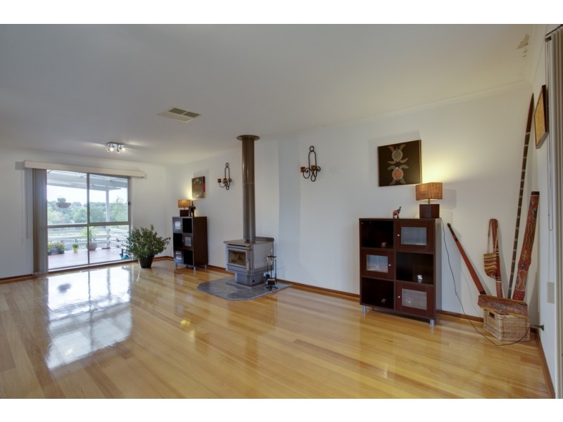 6 Denise Court, Narre Warren VIC 3805