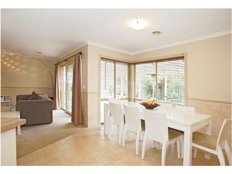 11 Duffy Court, Berwick VIC 3806