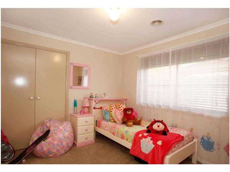 11 Duffy Court, Berwick VIC 3806