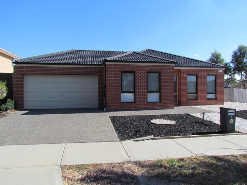 1 Amley Grove, Berwick VIC 3806