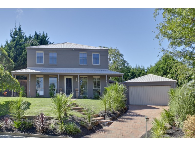 54 William Road, Berwick VIC 3806