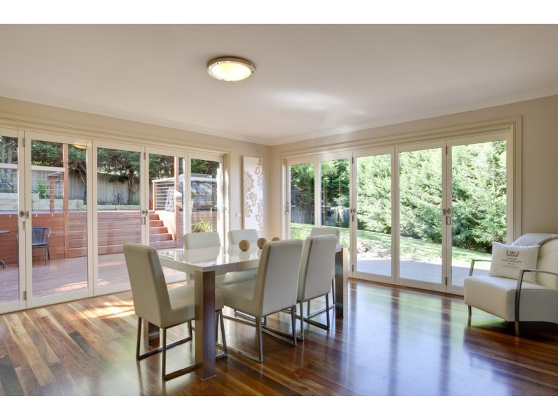 54 William Road, Berwick VIC 3806