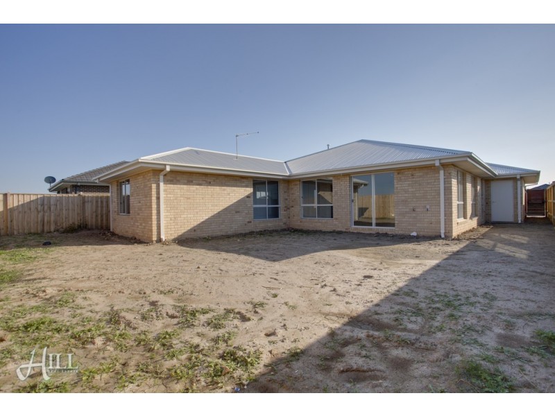 48 Peridot Avenue, Officer VIC 3809