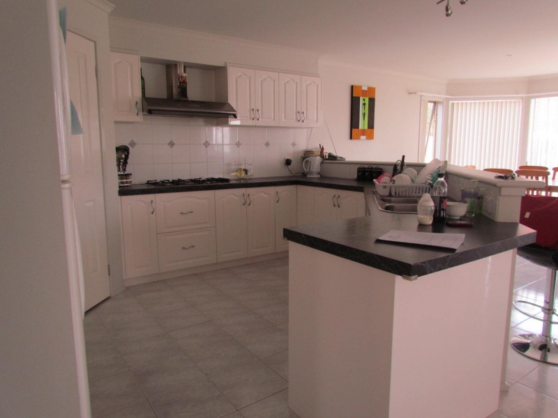 55 Wintersun Road, Berwick VIC 3806