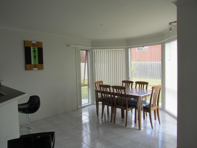 55 Wintersun Road, Berwick VIC 3806