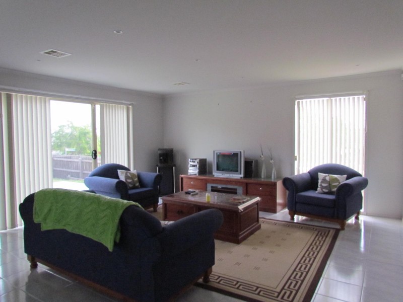 55 Wintersun Road, Berwick VIC 3806