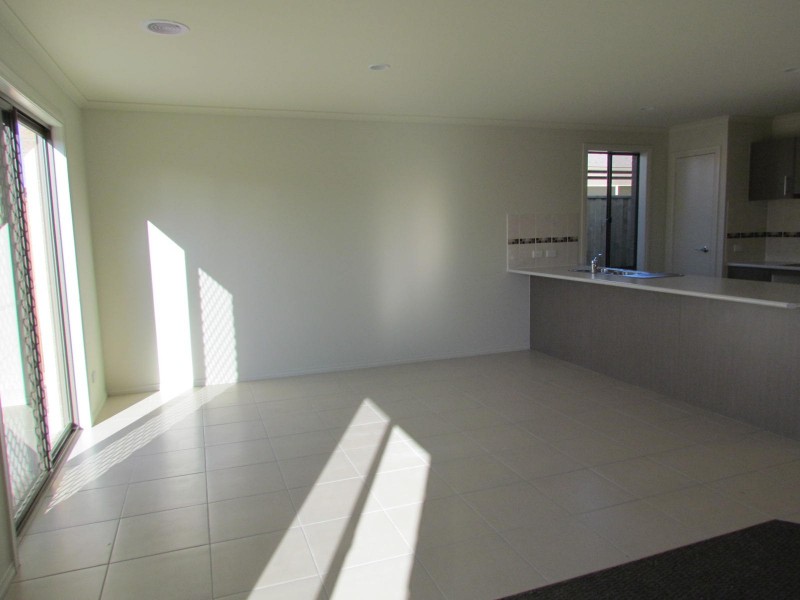 11 Stanhope Place, Pakenham VIC 3810