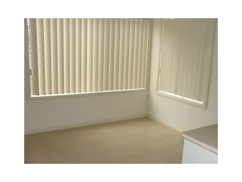 17 Atkinson Drive, Berwick VIC 3806