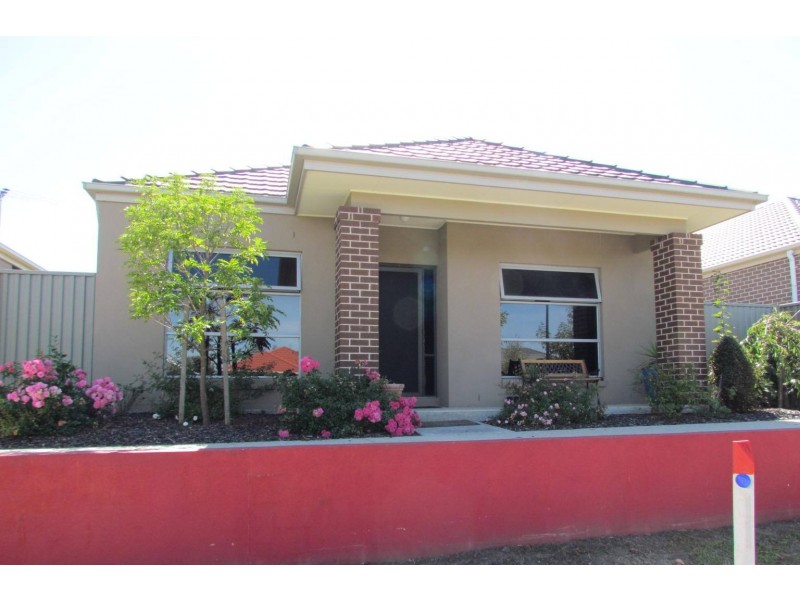 22 Ibis Close, Pakenham VIC 3810