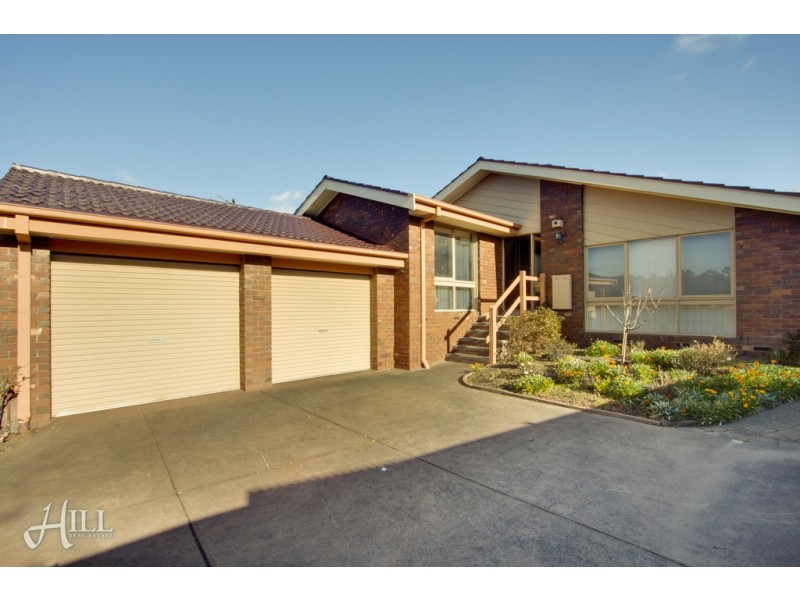 6 Poole Court, Endeavour Hills VIC 3802