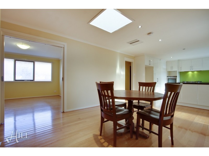 6 Poole Court, Endeavour Hills VIC 3802