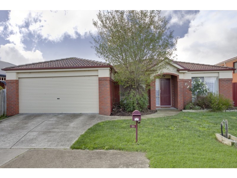 29 Blake Street, Berwick VIC 3806