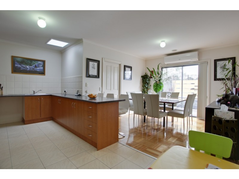 2/43-45 Belgrave Hallam Road, Hallam VIC 3803