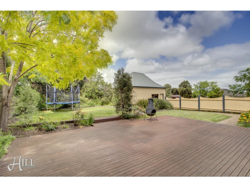 1 Lords Rise, Berwick VIC 3806