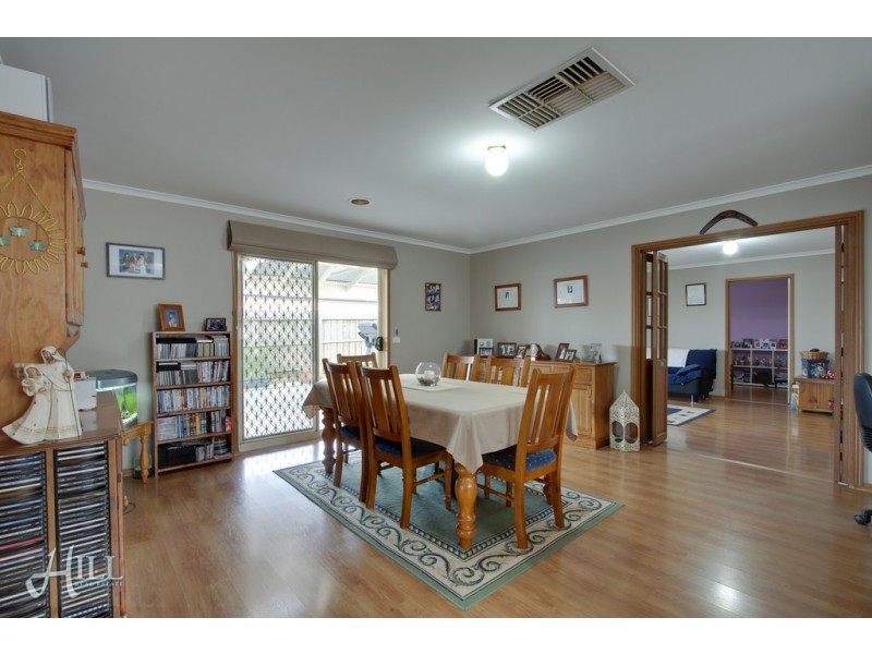 14 Norman Place, Narre Warren VIC 3805