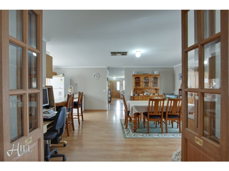 14 Norman Place, Narre Warren VIC 3805