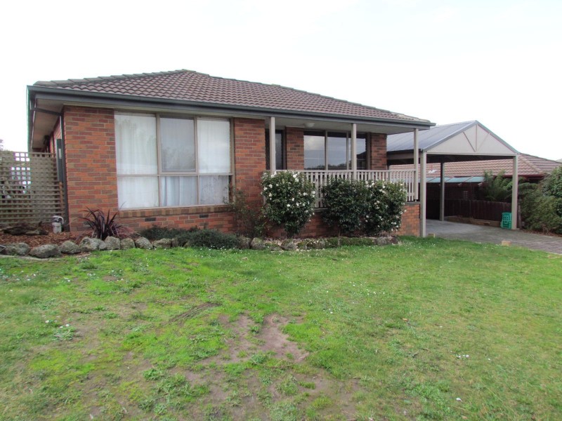 15 Poorinda Rise, Narre Warren VIC 3805