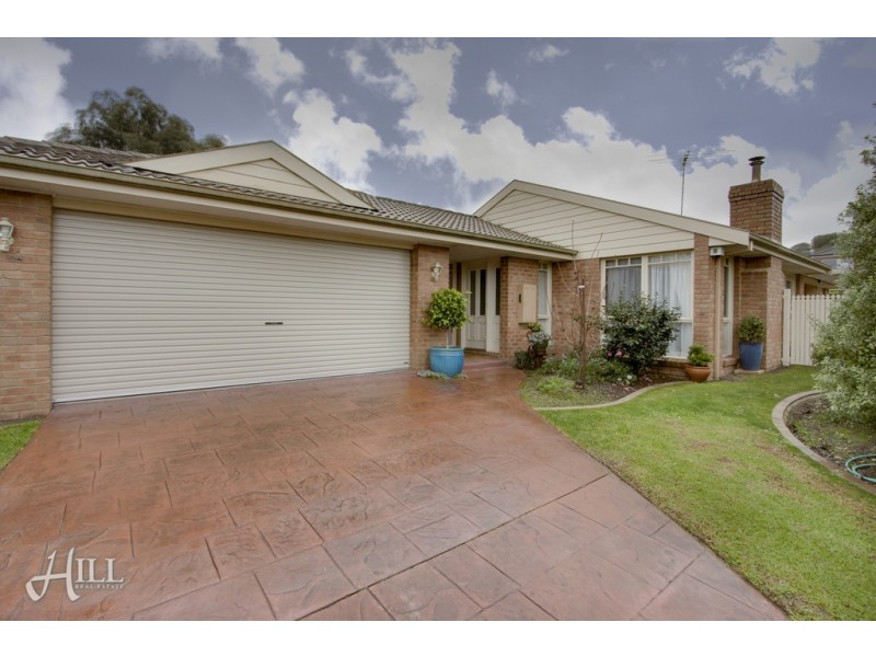 4 Koorang Place, Berwick VIC 3806