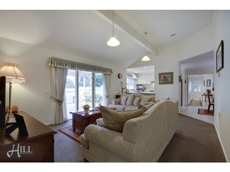 4 Koorang Place, Berwick VIC 3806