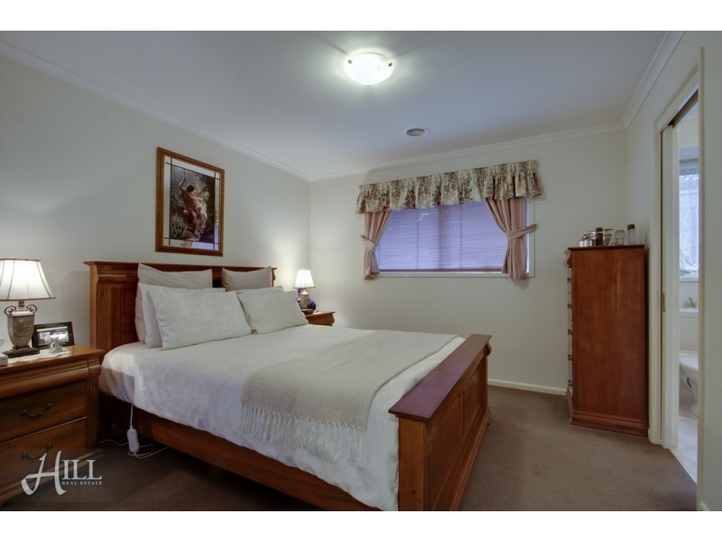 4 Koorang Place, Berwick VIC 3806
