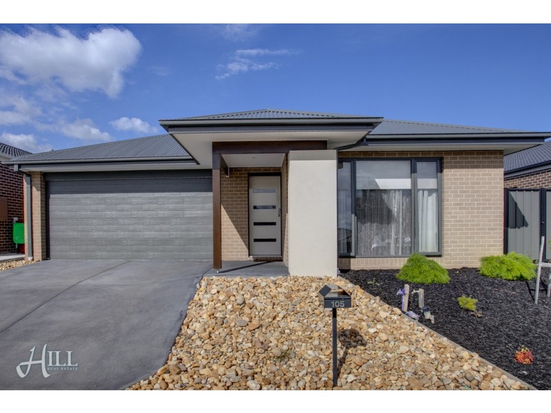 105 Selandra Boulevard, Clyde North VIC 3978