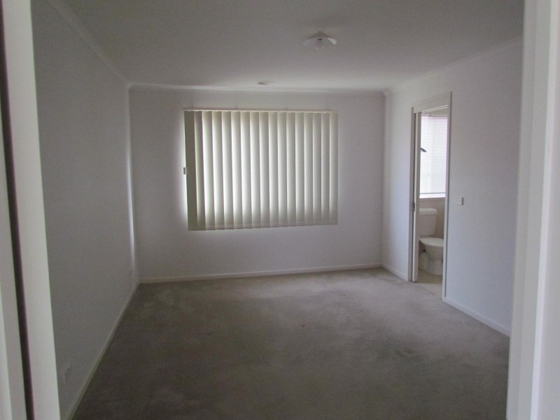 96 Cairns Road, Hampton Park VIC 3976