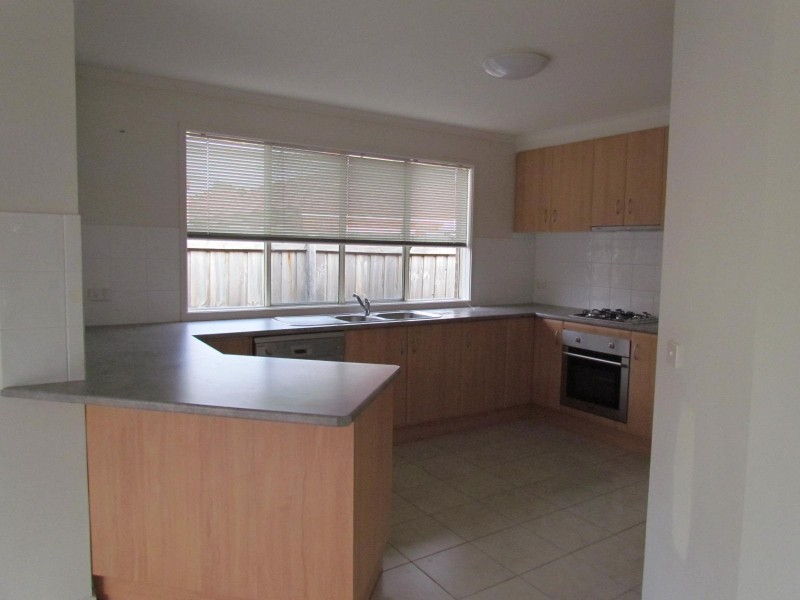 96 Cairns Road, Hampton Park VIC 3976