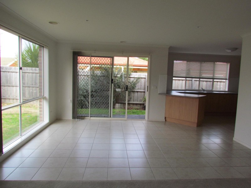 96 Cairns Road, Hampton Park VIC 3976