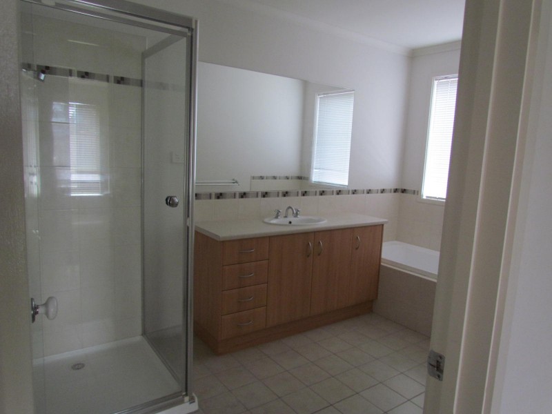 96 Cairns Road, Hampton Park VIC 3976