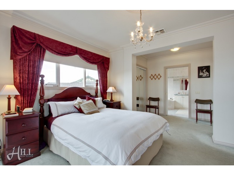 3 Camdon Gardens, Berwick VIC 3806