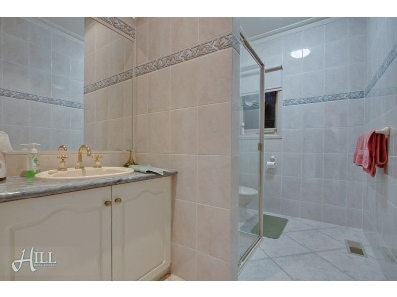 3 Camdon Gardens, Berwick VIC 3806