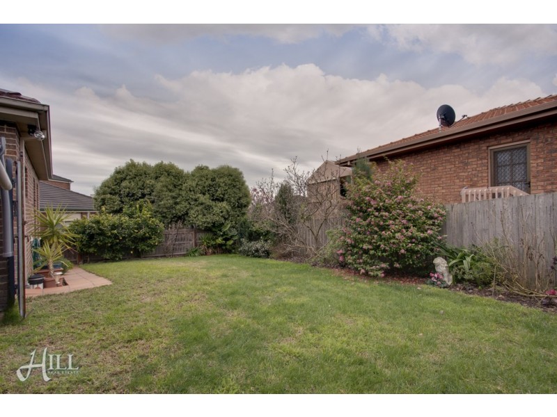 3 Camdon Gardens, Berwick VIC 3806
