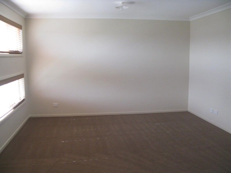 49 Saul Avenue, Berwick VIC 3806