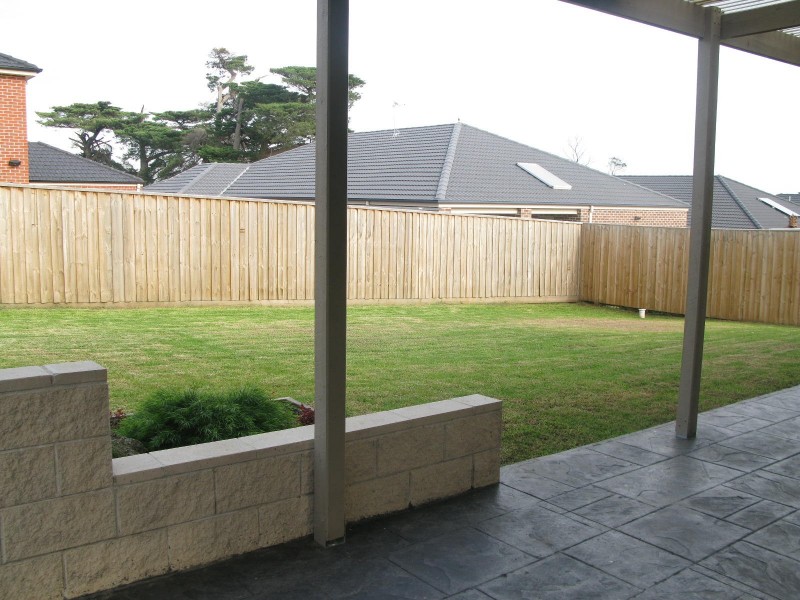 49 Saul Avenue, Berwick VIC 3806