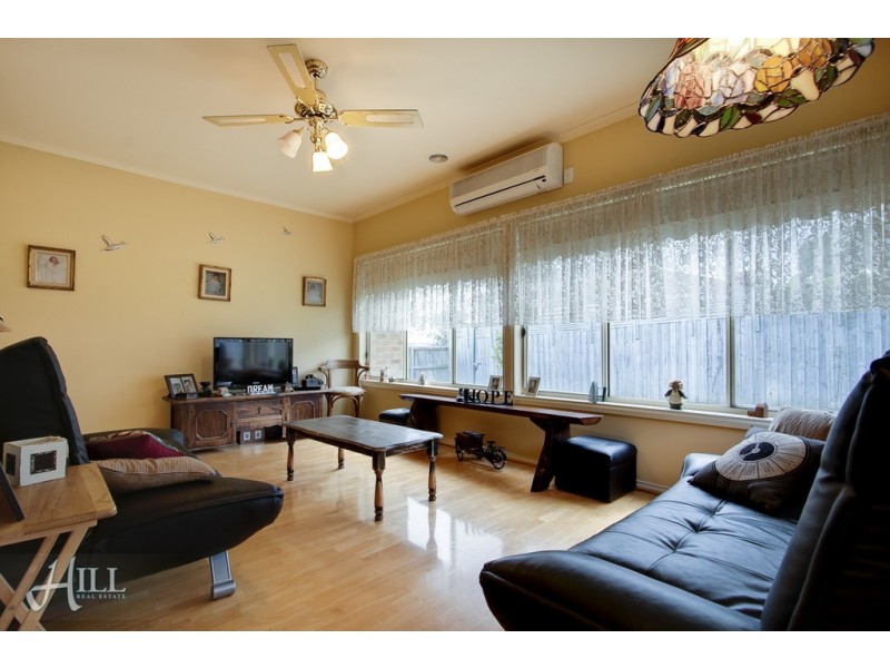 2 Newhaven Drive, Berwick VIC 3806