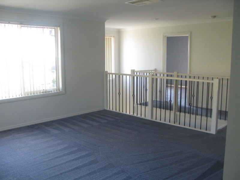 70 Bridgewater Boulevard, Berwick VIC 3806