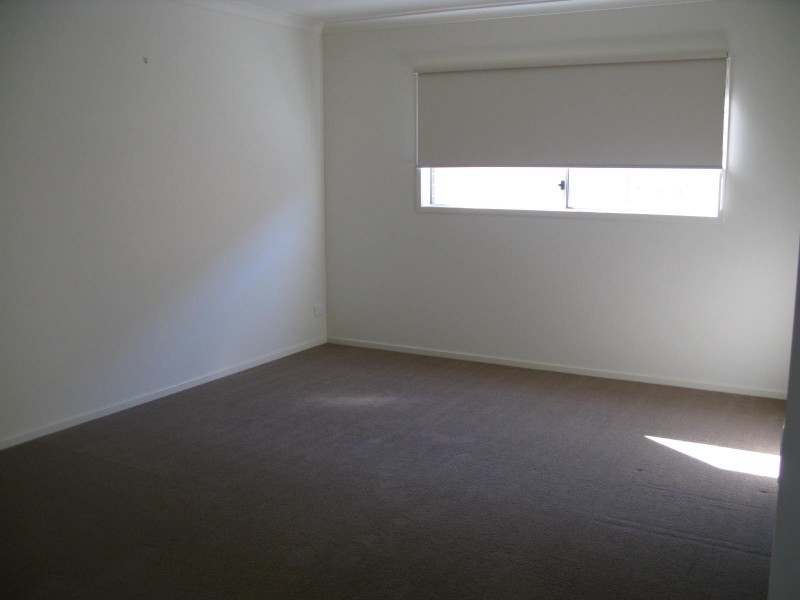 19 Kess Grove, Lyndhurst VIC 3975