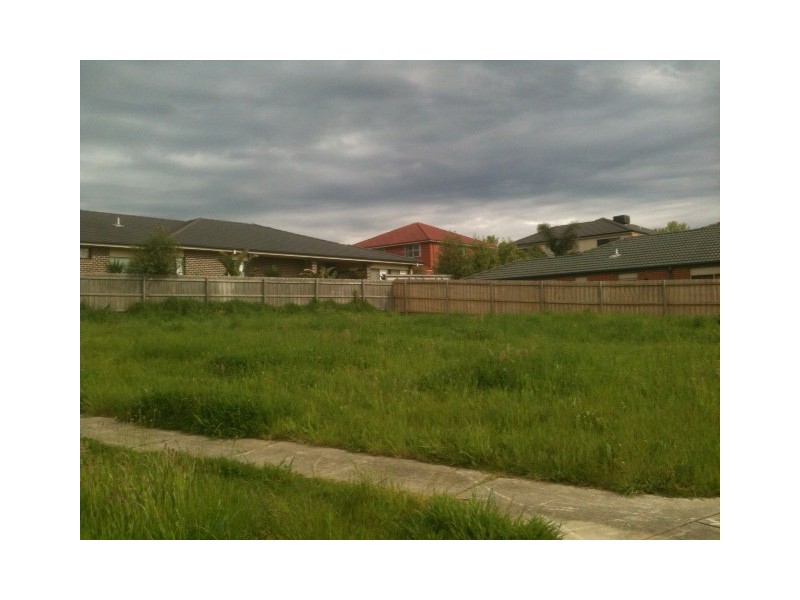 74 Loxley Boulevard, Narre Warren South VIC 3805