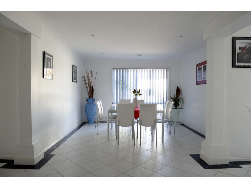 17 Piccadilly Court, Narre Warren South VIC 3805