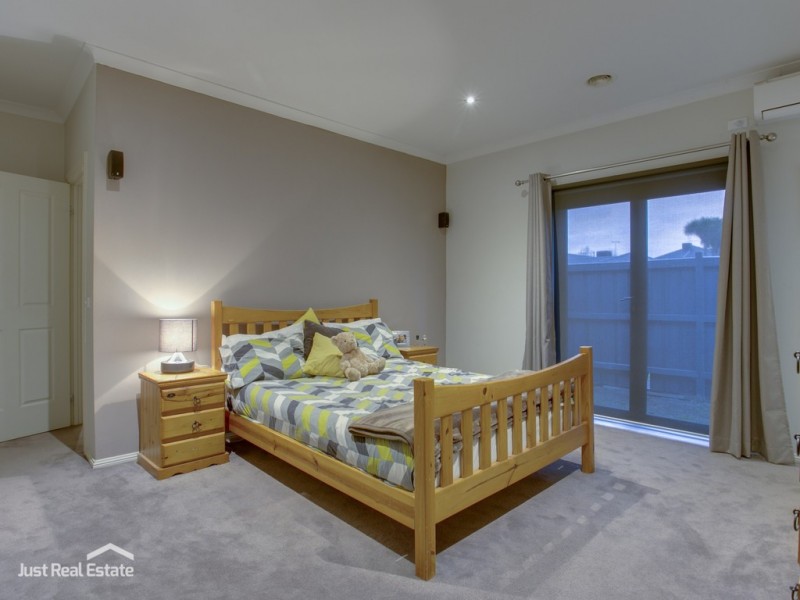 31 Vert Avenue, Narre Warren South VIC 3805