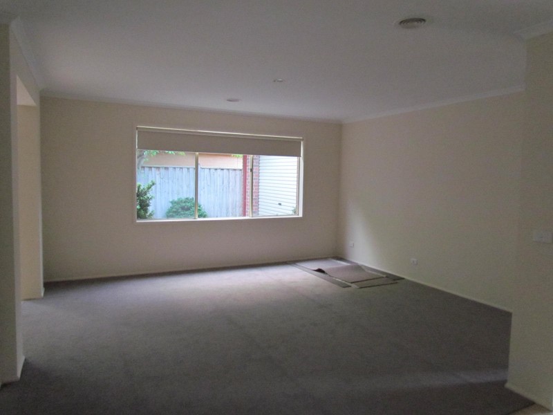 11 Napier Way, Narre Warren South VIC 3805