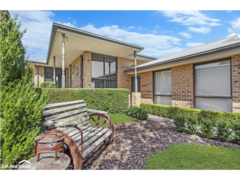 5 Carrum Close, Berwick VIC 3806