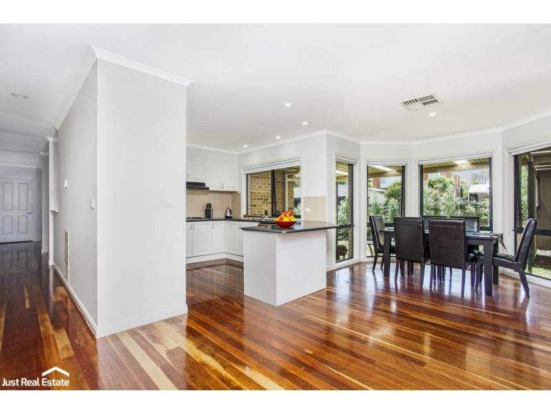 5 Carrum Close, Berwick VIC 3806