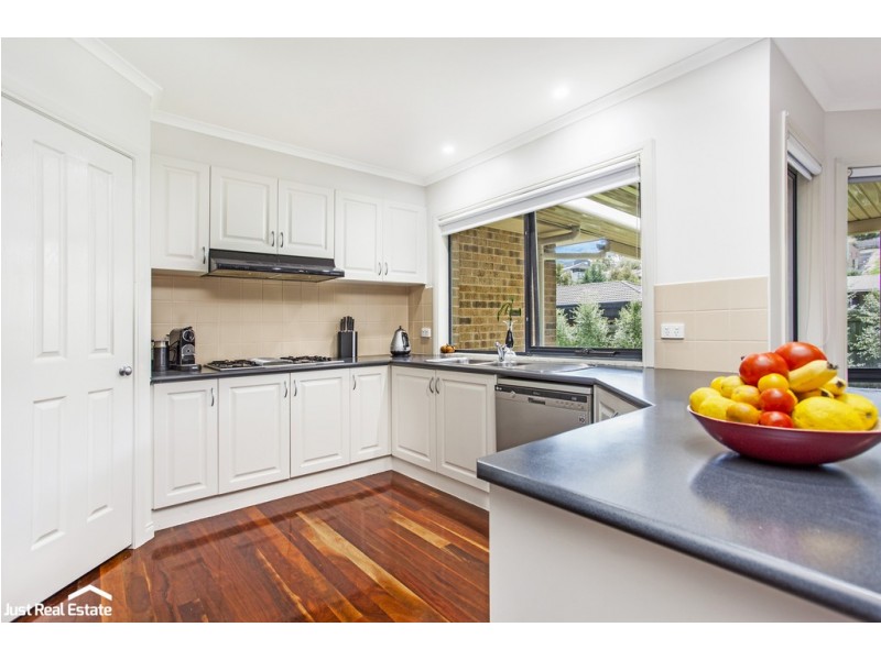 5 Carrum Close, Berwick VIC 3806