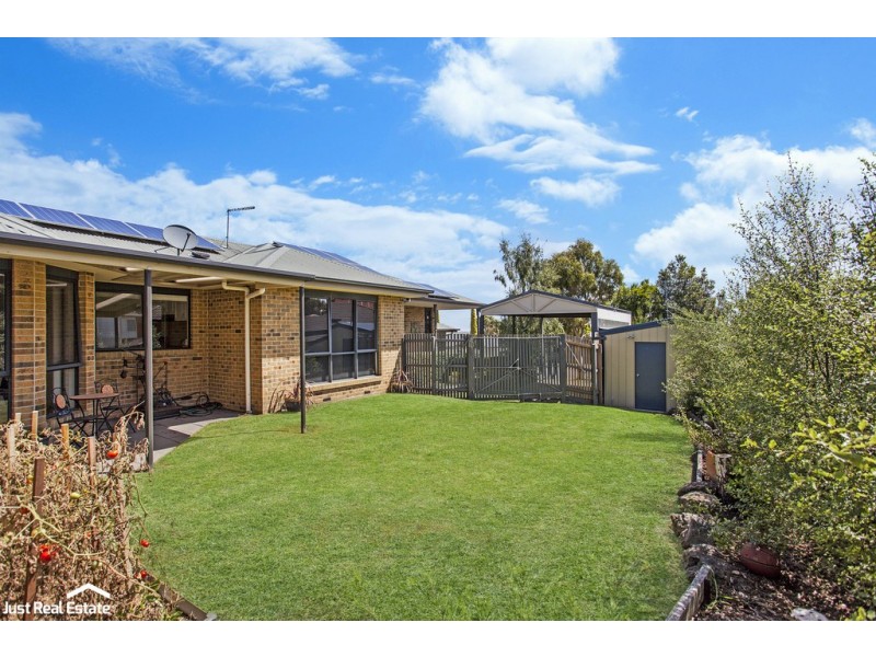 5 Carrum Close, Berwick VIC 3806