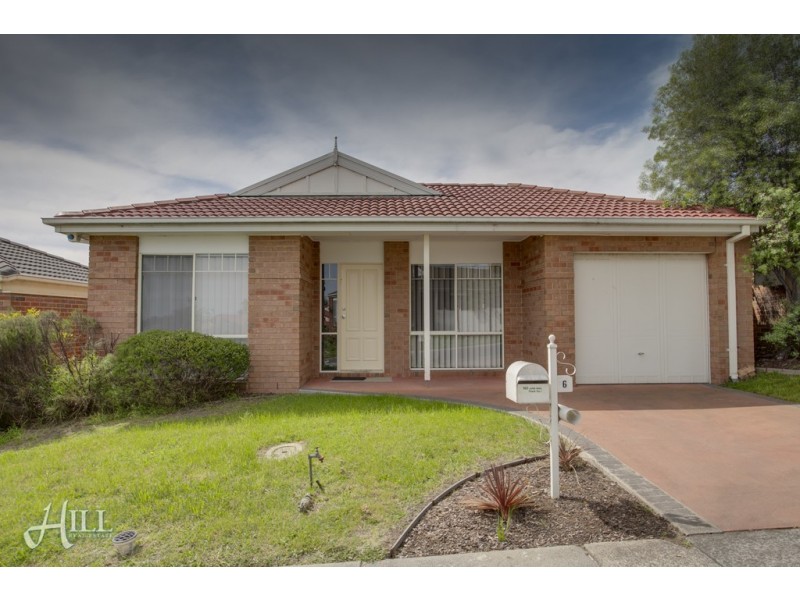 6 Augustus Drive, Berwick VIC 3806